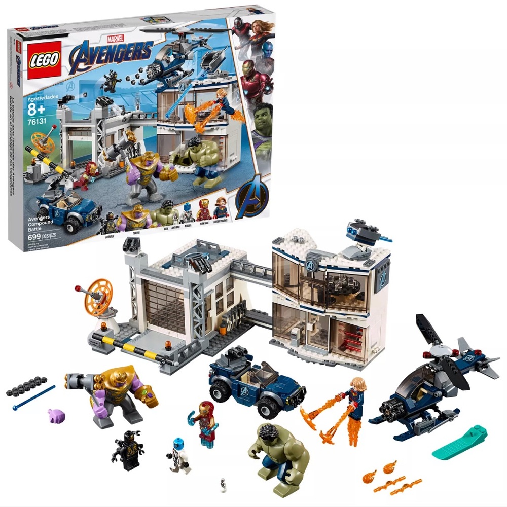 Avengers legos 8+. Brand new